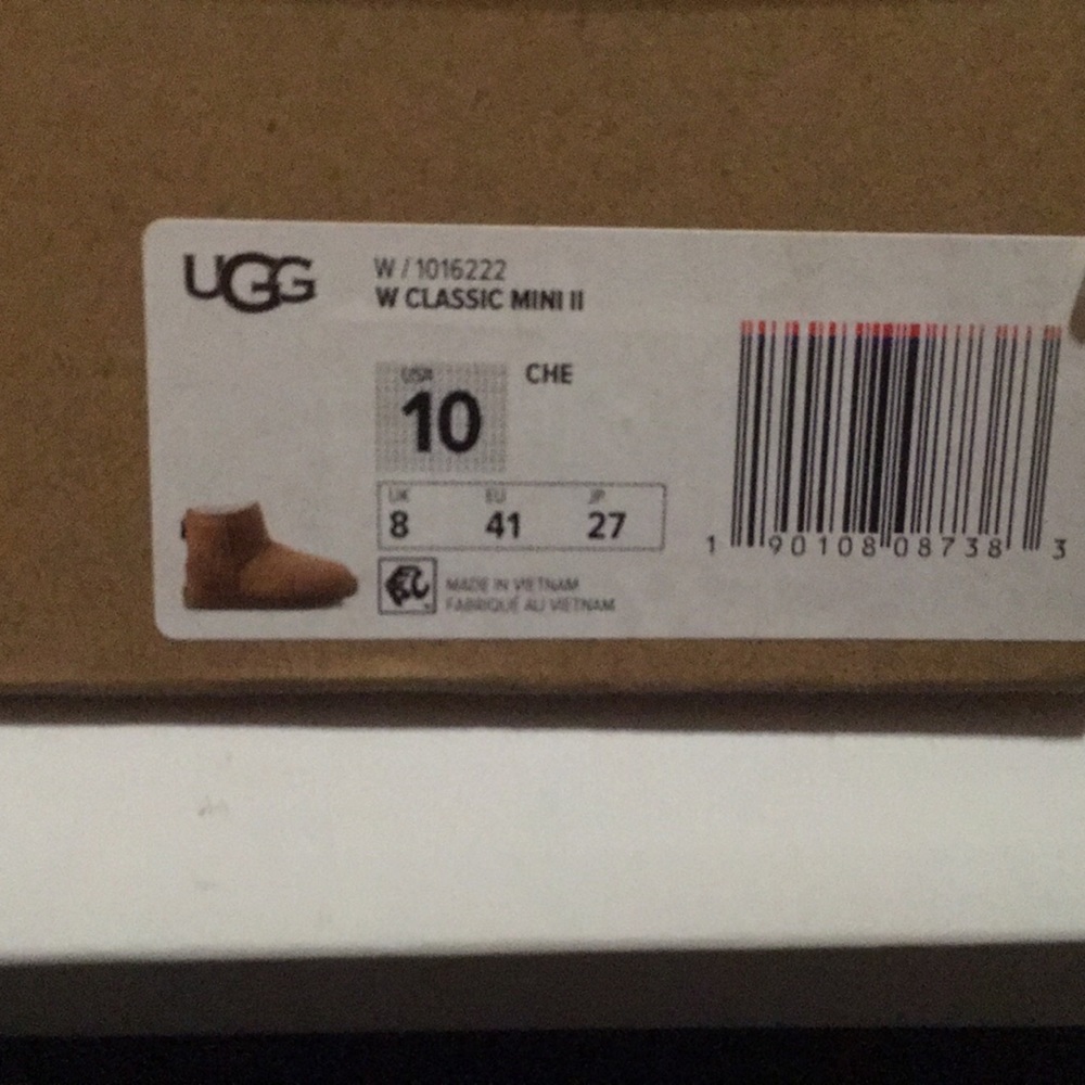 Womens classic mini uggs - Picture 2 of 4
